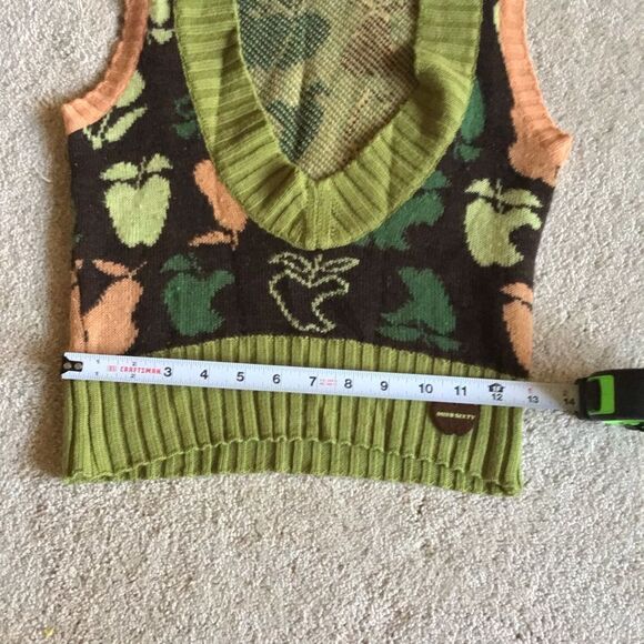 VERY RARE vintage Miss Sixty Wool Apple Design Green Sweater Vest - Picture 7 of 9